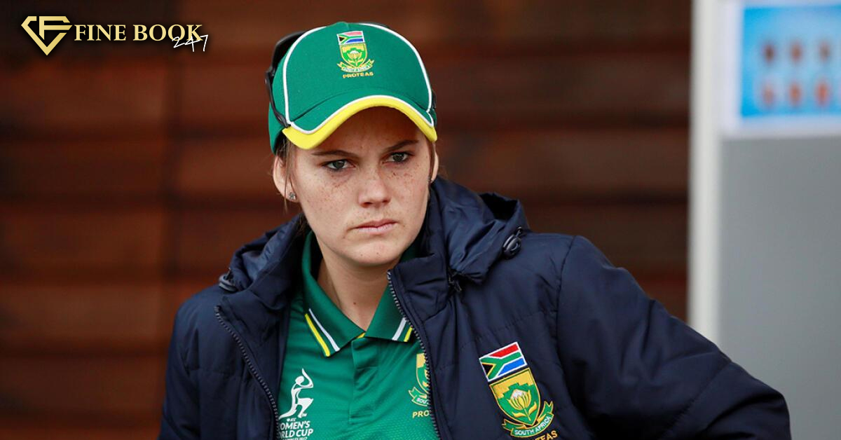 Proteas Boost: Dane van Niekerk Ends Retirement Ahead of CWC 2025
